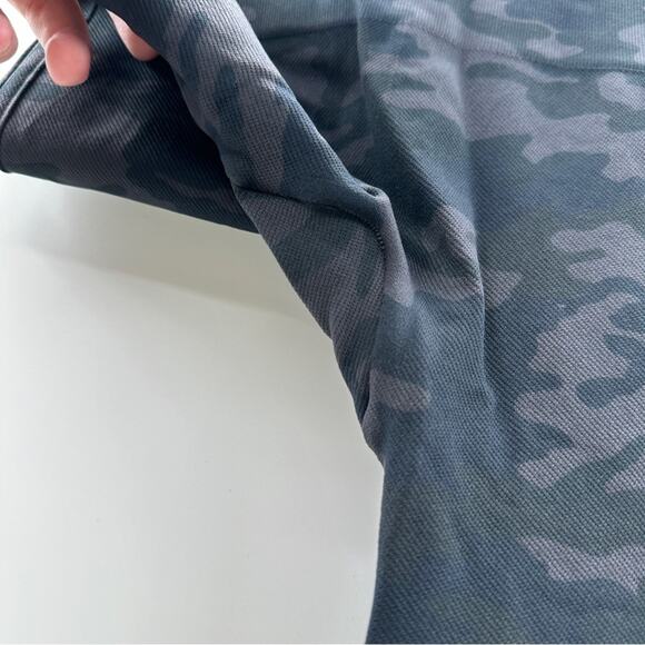 Spanx EcoCare Seamless Black Camo Pull-On Mid Rise Cropped Leggings Sz S - Picture 6 of 10
